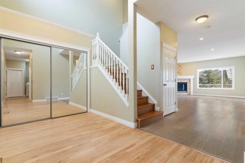175 Sunset Close, Cochrane, AB - Indoor Photo Showing Other Room