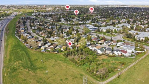 108 Doverglen Crescent Se, Calgary, AB 