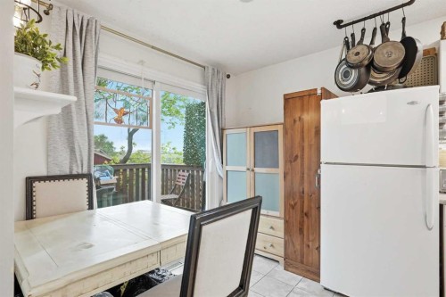 108 Doverglen Crescent Se, Calgary, AB 