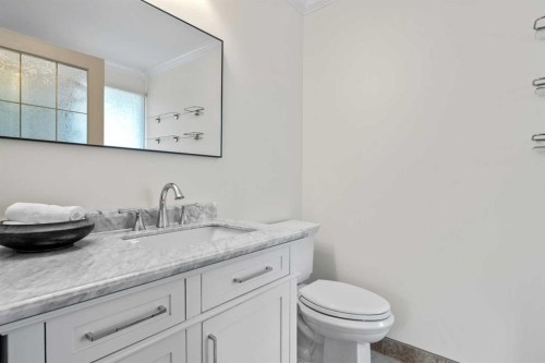 855 Oakside Circle Sw, Calgary, AB 