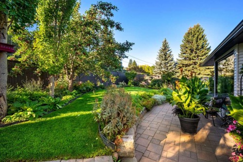 855 Oakside Circle Sw, Calgary, AB 