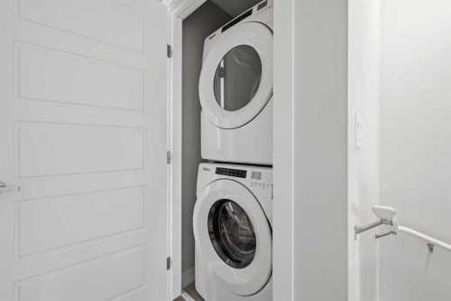 1322-7451 Falconridge Boulevard Ne, Calgary, AB - Indoor Photo Showing Laundry Room