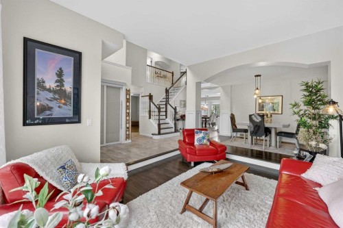 217 Mountain Park Drive Se, Calgary, AB - Indoor Photo Showing Living Room