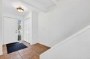 5615 1 Avenue Se, Calgary, AB  - Indoor Photo Showing Other Room 