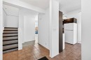 5615 1 Avenue Se, Calgary, AB  - Indoor Photo Showing Other Room 