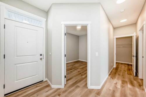 103 Mercado Crescent Se, Calgary, AB - Indoor Photo Showing Other Room