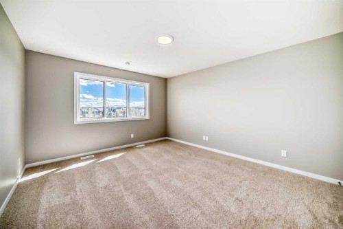 103 Mercado Crescent Se, Calgary, AB - Indoor Photo Showing Other Room