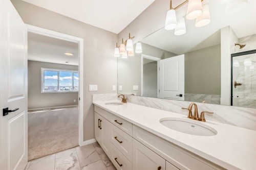 103 Mercado Crescent Se, Calgary, AB - Indoor Photo Showing Bathroom