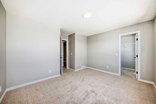 103 Mercado Crescent Se, Calgary, AB - Indoor Photo Showing Other Room