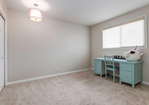 119 Prominence Heights Sw, Calgary, AB 