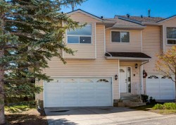 119 Prominence Heights SW Calgary, AB T3H 2Z6