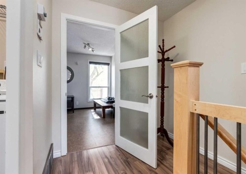 119 Prominence Heights Sw, Calgary, AB 