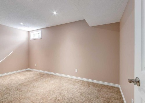 119 Prominence Heights Sw, Calgary, AB 