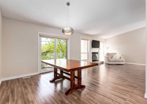 119 Prominence Heights Sw, Calgary, AB 
