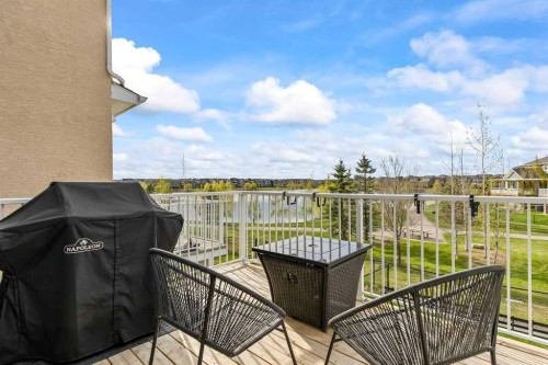 68 Legacy Manor Se, Calgary, AB - Outdoor With Exterior