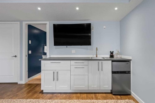 68 Legacy Manor Se, Calgary, AB - Indoor