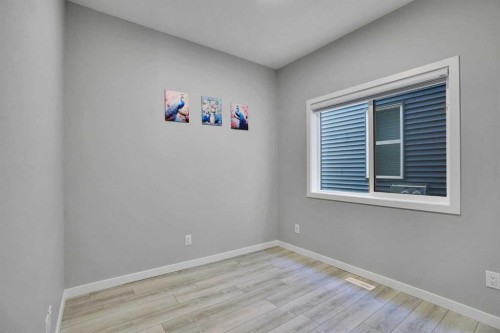 179 Lucas Heights Nw, Calgary, AB - Indoor Photo Showing Other Room