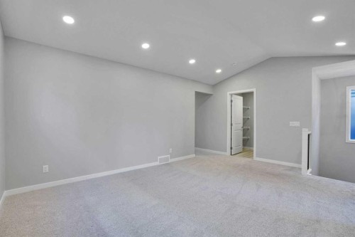 179 Lucas Heights Nw, Calgary, AB - Indoor Photo Showing Other Room