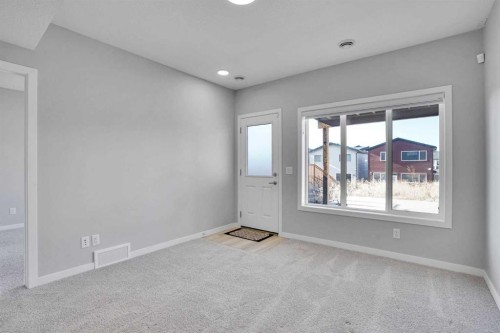 179 Lucas Heights Nw, Calgary, AB - Indoor Photo Showing Other Room