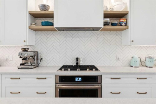 534 35A Street Nw, Calgary, AB - Indoor Photo Showing Kitchen With Upgraded Kitchen