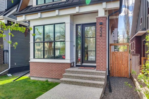 534 35A Street Nw, Calgary, AB - Outdoor