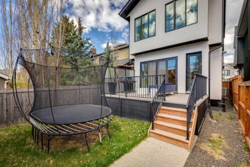 534 35A Street Nw, Calgary, AB - Outdoor With Deck Patio Veranda