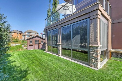 85 Rockcliff Heights Nw, Calgary, AB - Outdoor