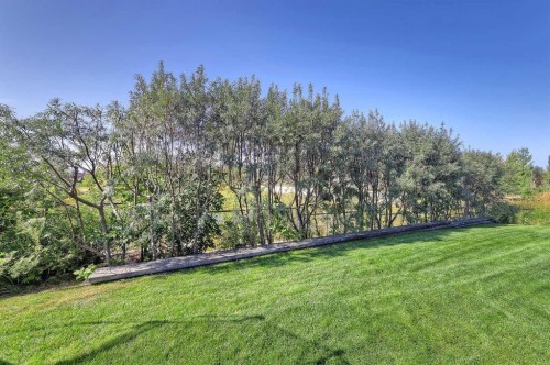 85 Rockcliff Heights Nw, Calgary, AB - Outdoor