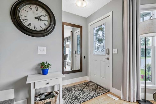 56 Mt Aberdeen Close Se, Calgary, AB - Indoor Photo Showing Other Room