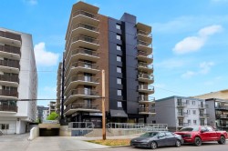 602-215 14 Avenue SW Calgary, AB T2R 0M2
