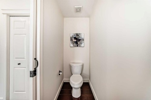 262 Coventry Court Ne, Calgary, AB - Indoor Photo Showing Bathroom