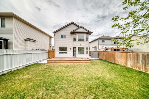 262 Coventry Court Ne, Calgary, AB - Outdoor