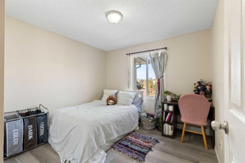 2320-2371 Eversyde Avenue Sw, Calgary, AB - Indoor Photo Showing Bedroom