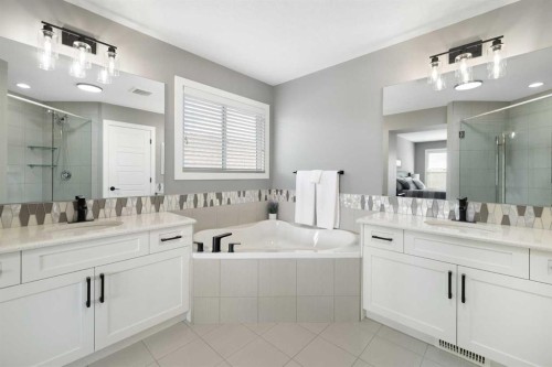 41 Banded Peak View, Okotoks, AB - Indoor Photo Showing Bathroom