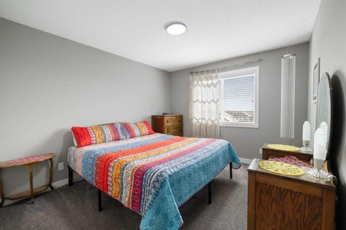 41 Banded Peak View, Okotoks, AB - Indoor Photo Showing Bedroom