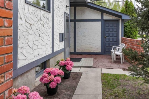 1444 Acadia Drive Se, Calgary, AB - Outdoor With Exterior