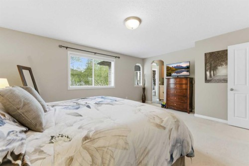 143 Chaparral Ravine View Se, Calgary, AB - Indoor Photo Showing Bedroom