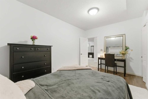 335 Chapala Point Se, Calgary, AB - Indoor Photo Showing Bedroom