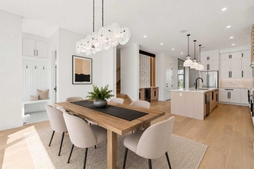 1027 32 Avenue Nw, Calgary, AB - Indoor Photo Showing Dining Room