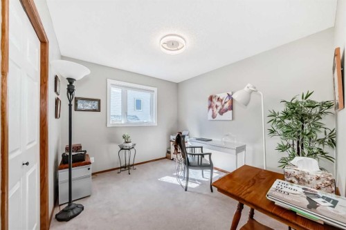 39 Westfall Crescent, Okotoks, AB - Indoor Photo Showing Other Room
