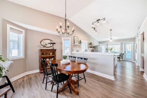 39 Westfall Crescent, Okotoks, AB - Indoor Photo Showing Dining Room