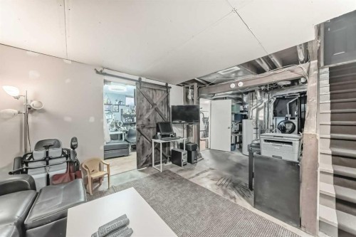 3014 Doverville Crescent Se, Calgary, AB - Indoor