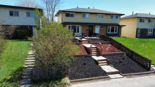 3014 Doverville Crescent Se, Calgary, AB - Outdoor