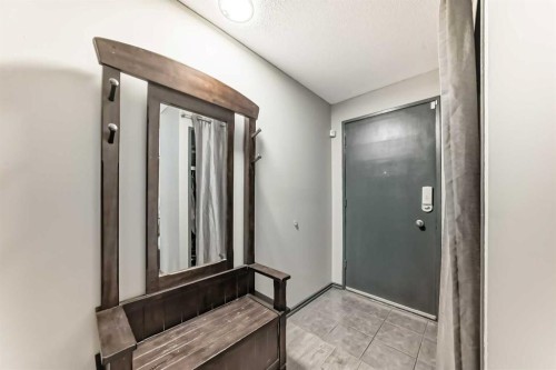 3014 Doverville Crescent Se, Calgary, AB - Indoor Photo Showing Other Room