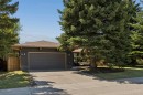 127 Parkglen Crescent Se, Calgary, AB  - Outdoor 