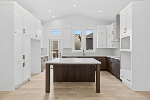 101 Creekstone Hill Sw, Calgary, AB - Indoor Photo Showing Kitchen