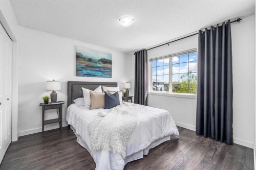 724 Luxstone Landing Sw, Airdrie, AB - Indoor Photo Showing Bedroom