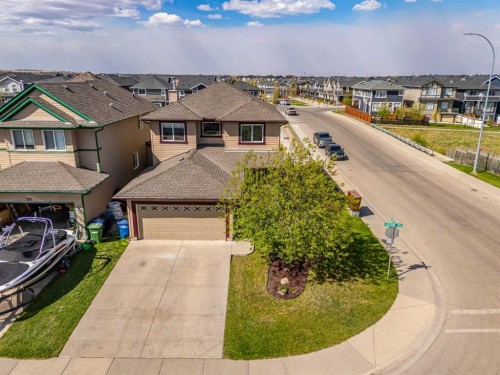 724 Luxstone Landing Sw, Airdrie, AB - Outdoor
