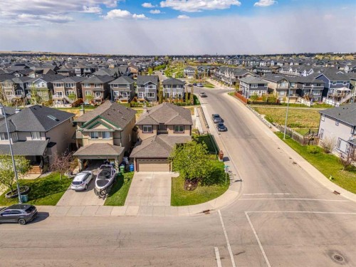 724 Luxstone Landing Sw, Airdrie, AB - Outdoor