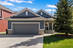 91 Evanspark Terrace NW Calgary, AB T3P 0B5